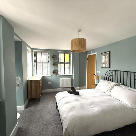 X-Large Two Bedroom & Two Bathroom Apartment With Free Evening Parking Саутгемптон Екстер'єр фото