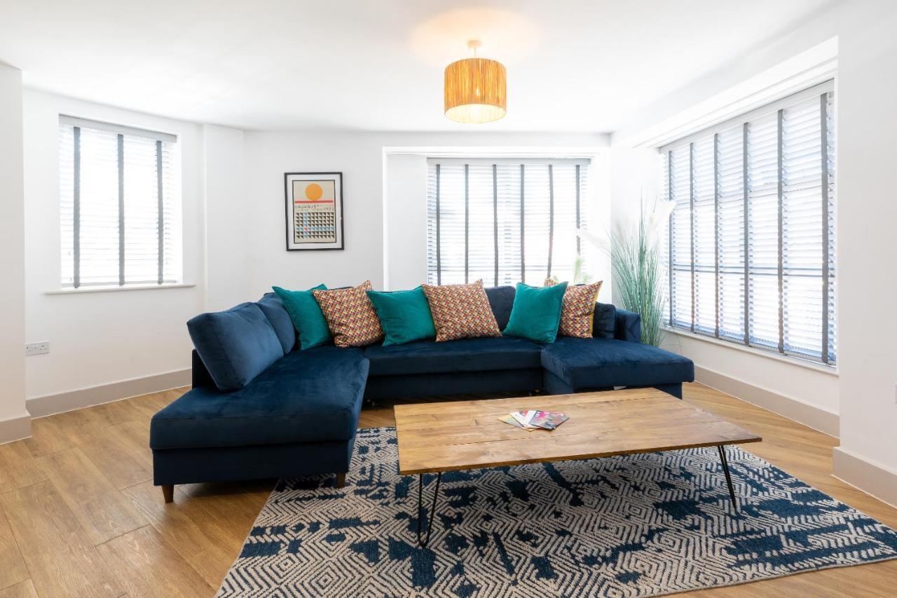 X-Large Two Bedroom & Two Bathroom Apartment With Free Evening Parking Саутгемптон Екстер'єр фото